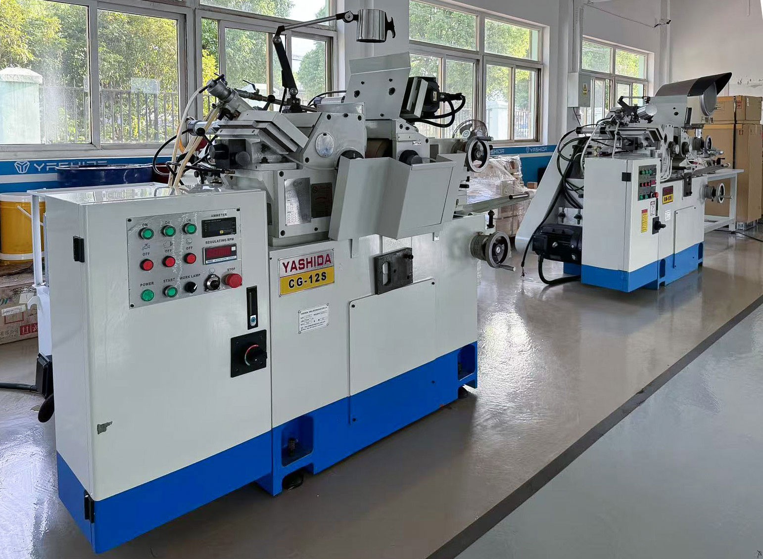 高精密無(wú)心外圓磨床